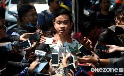 Tolak Gibran, Ratusan Kader Geruduk Kantor PDIP Solo
