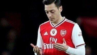 UAS Dukung Mesut Oezil Bela Muslim Uighur