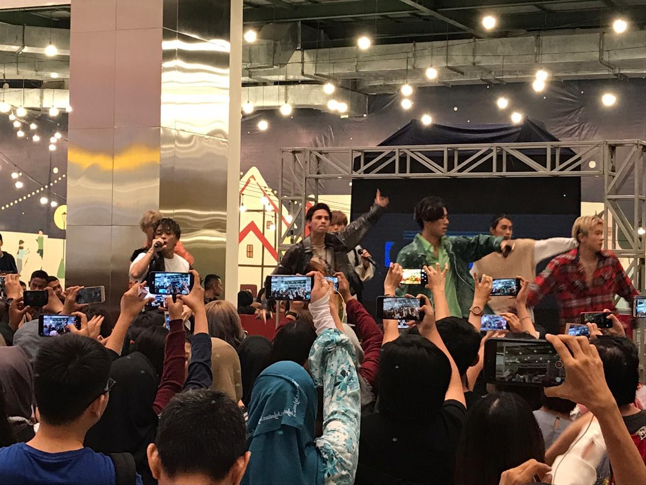 Ballistik Boyz Promosikan Lagu Baru '44Raiders' di Indonesia