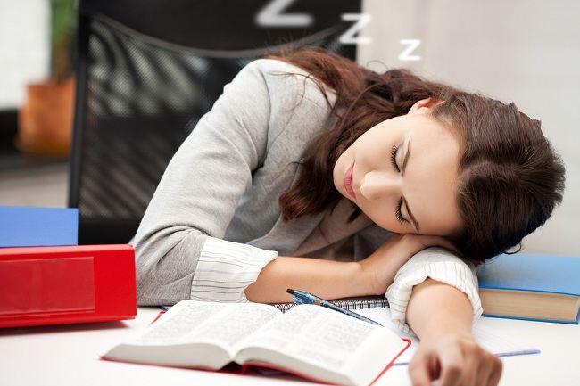 4 Hal yang Wajib Dihindari Dalam Menuntut Ilmu