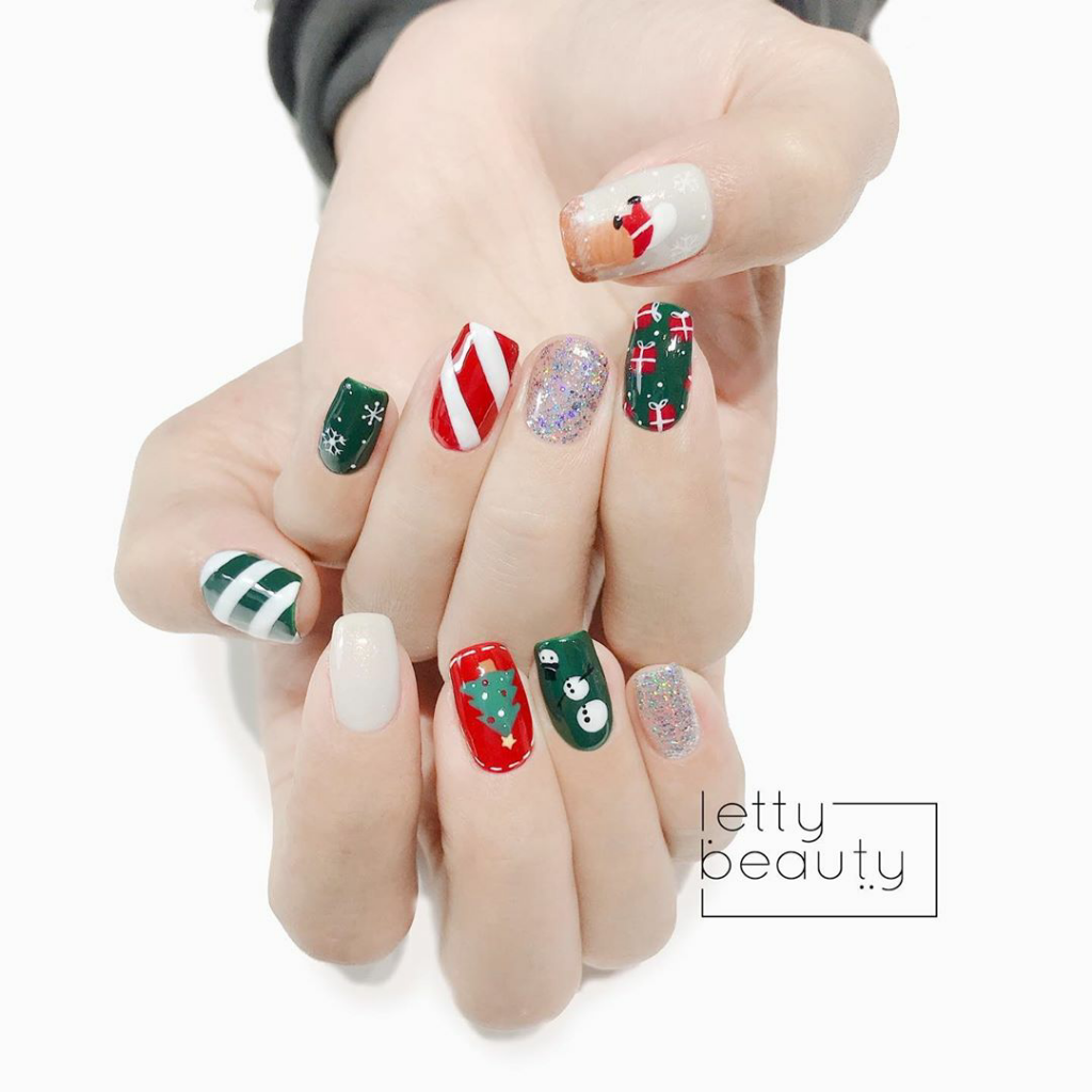 Siapkan Natal Kalian, Ini Beberapa Rekomendasi Nail Art Untuk Kalian