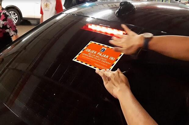 Samsat Jakbar Temukan Ratusan Mobil Tunggak Pajak di Kawasan Apartemen Mewah