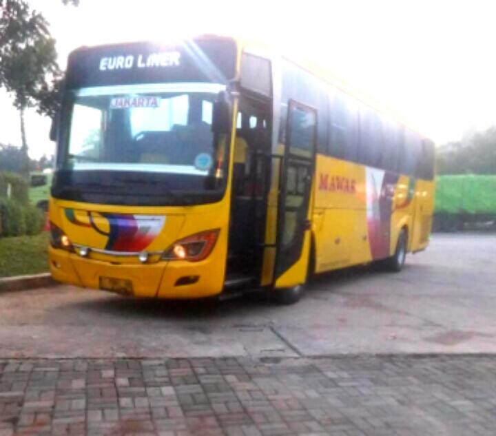 Review Bus Mawar  Surabaya Jakarta Alternatif Kalo Gak 