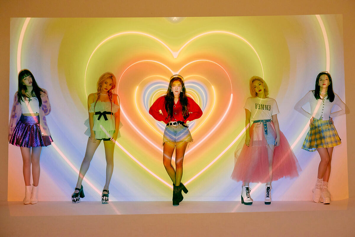 Sambut MV 'Psycho' Red Velvet, Lihat Lagi Teaser Foto 'The ReVe Festival' Finale