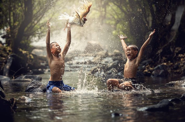 &#91;B&#93;KETEMU ORANG AJA TAKUT - ANAK CENGENG, NIH ...!&#91;/B&#93;