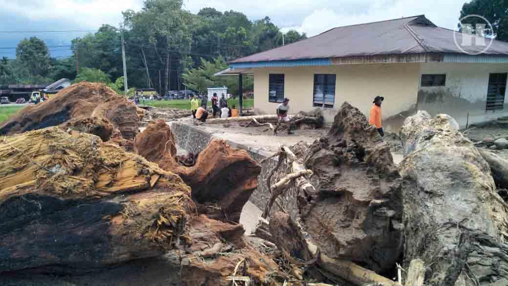 Banjir Bandang Hancurkan Ponpes Bahrul Ulum di Pasaman Sumbar