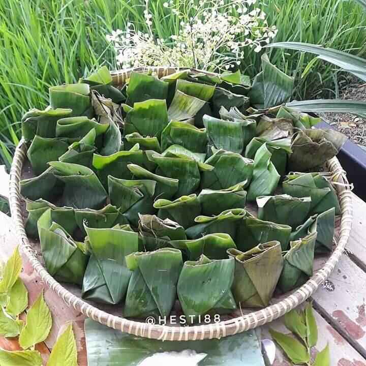MAKANAN DI DESA KU