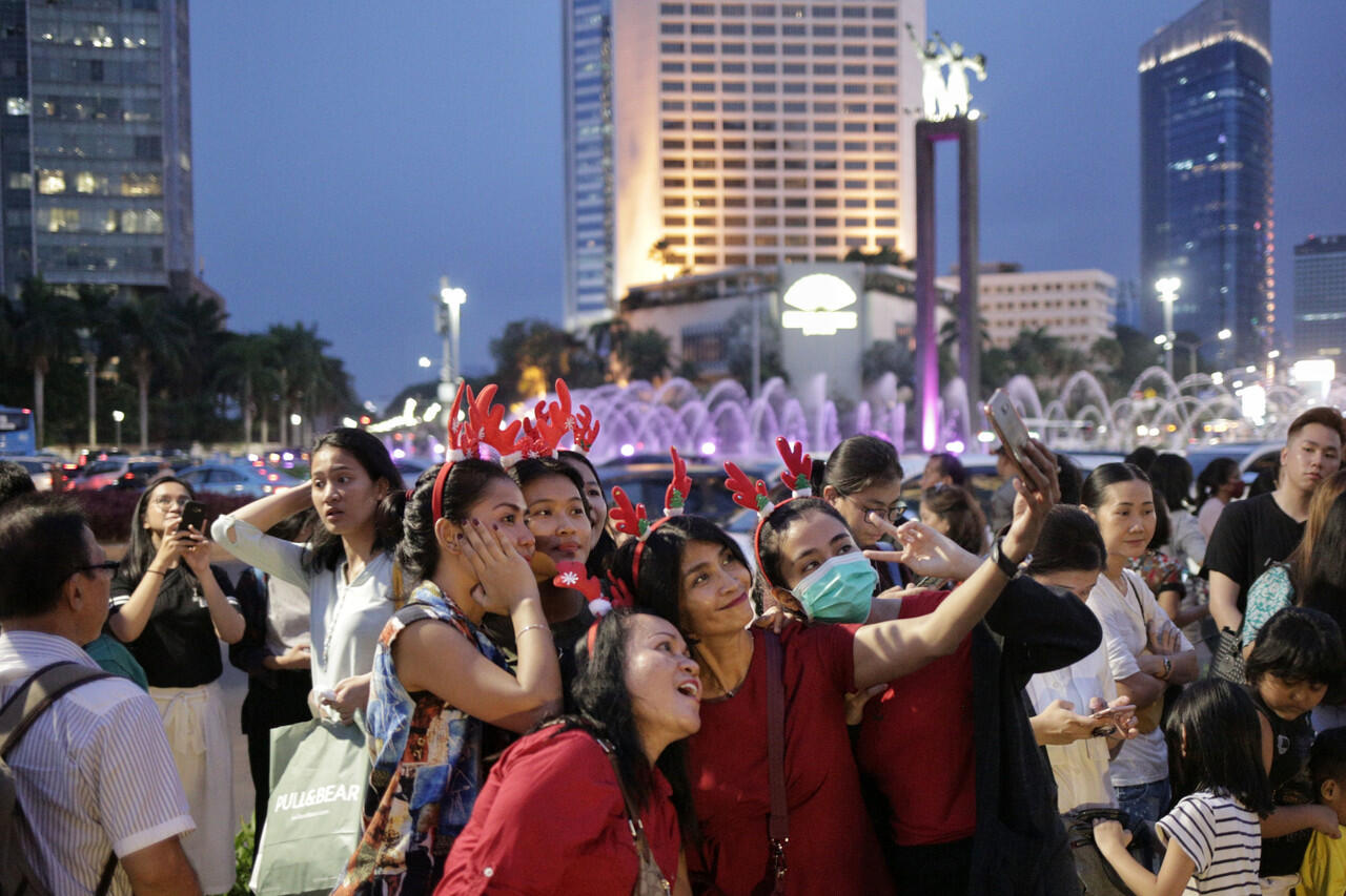 Foto: Semarak Christmas Carol Menyambut Natal di Ibu Kota