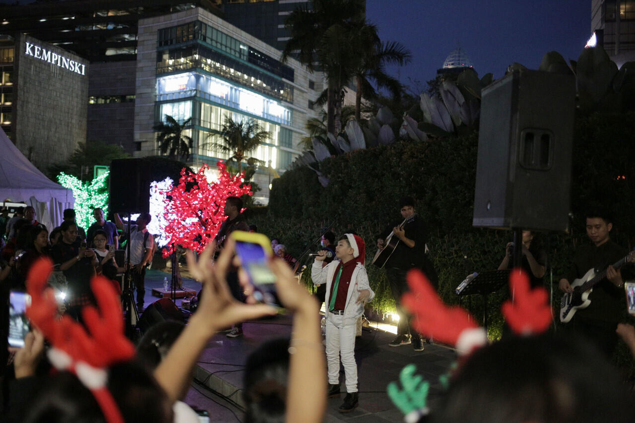 Foto: Semarak Christmas Carol Menyambut Natal di Ibu Kota