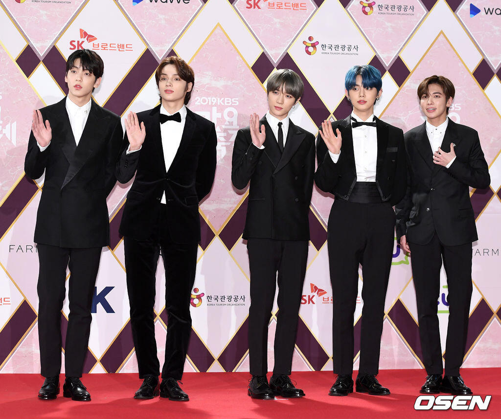 Penampilan Para Idola KPop di Karpet Merah KBS Song Festival 2019