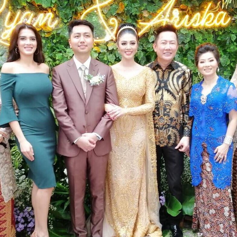 Papa Nawat, President Of MGI Yang Cinta Dengan Batik Indonesia!