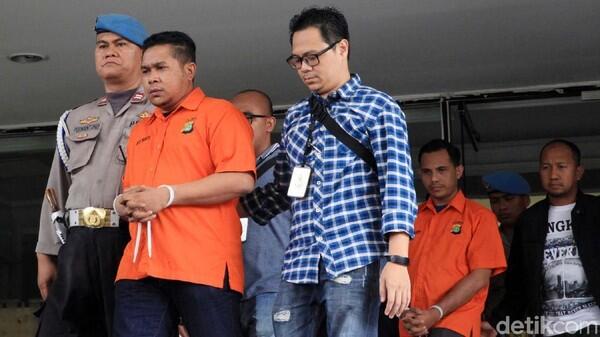 2 Polisi Aktif Tersangka Peneror Novel, Kapolri Minta Penyidikan Transparan
