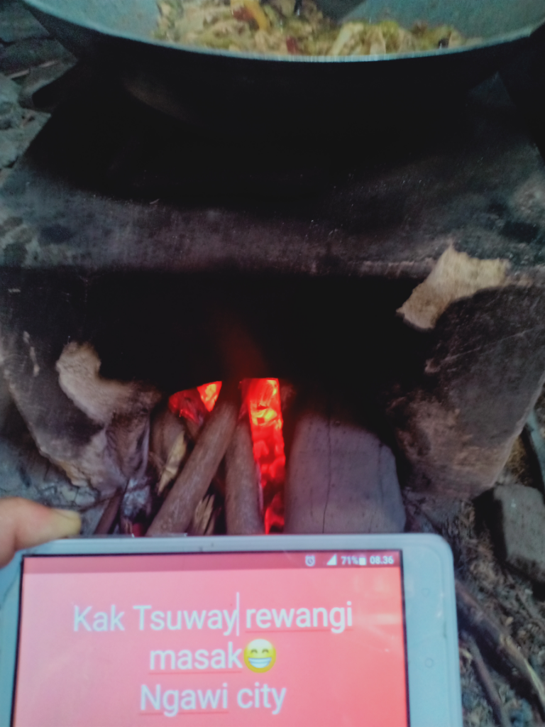 Dumay Menurut Abella Citra, Kalau Menurut Kalian?