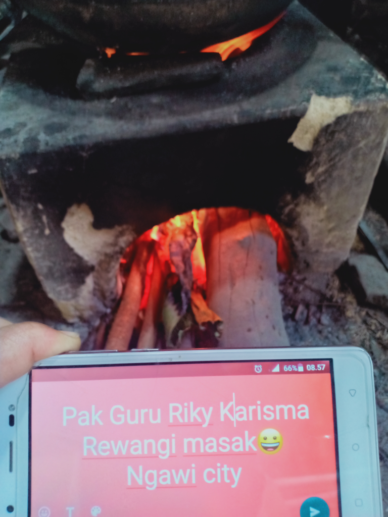 Dumay Menurut Abella Citra, Kalau Menurut Kalian?