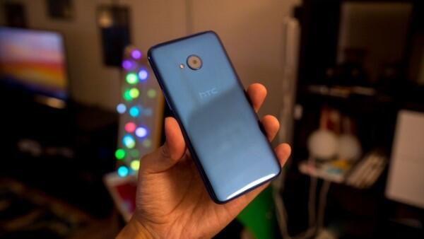 Spesifikasi Super, Ini 7 Handphone HTC Terbaik di 2019