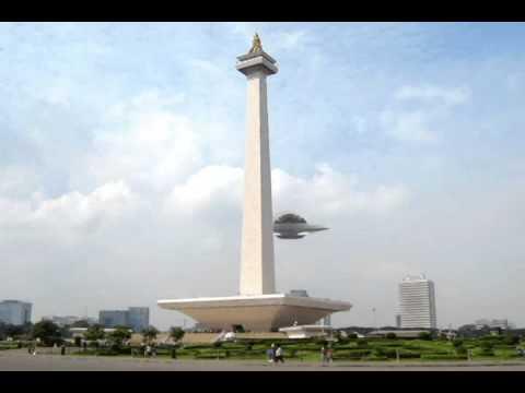 USTAZ RAHMAT BAEQUNI, SELAIN AHLI ILLUMINATI BELIAU TAHU UFO BIKINAN DAJJAL