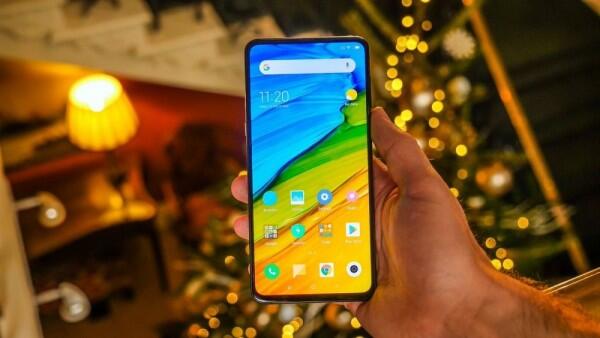 7 Smartphone Flagship Terbaik Paling Minim Bezel di 2019!