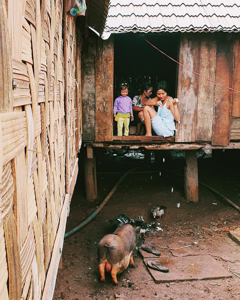 H'hen Nie (Vietnam) , TOP 5 Miss Universe 2018 Dan Berbagai Kesederhanaan