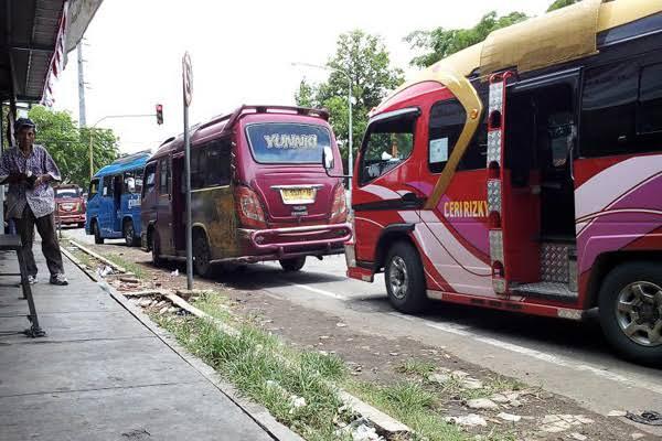 (Mobil Setan) Naik Mobil Ini Kalo Gak Ugal-Ugalan Berarti Lagi Apes