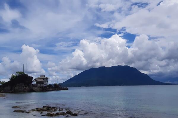 Indonesia Diminta Kurangi Impor Jika China Masih Ngotot di Natuna