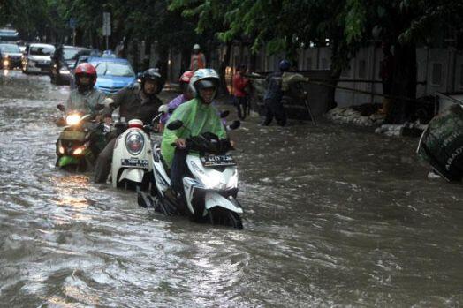 Motor Habis Nerobos Banjir? Coba Langsung Cek Komponen ini Gan!