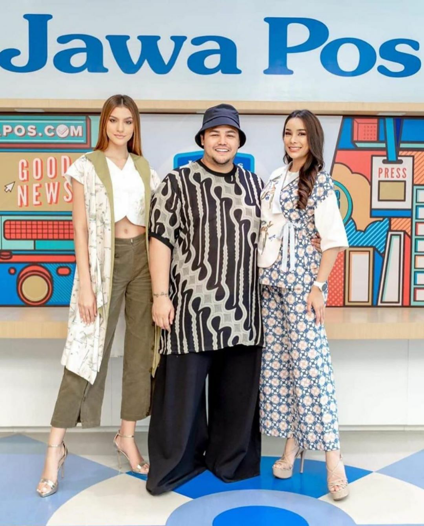 4 Desainer Indonesia Yang Sangat Melekat Di Beauty Pegeant, Siapa Saja? 