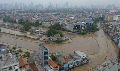 Tinjau Kmpung Pulo, Anies Disambut Antusias Korban Banjir | &quot;Ah pak Anies Tnya Doang&quot;