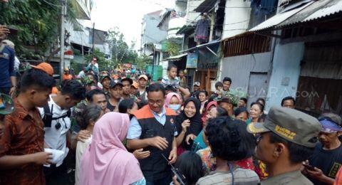 Anies ke Pengungsi Banjir Penjaringan: Jangan Tunggu Sakit Baru ke Dokter