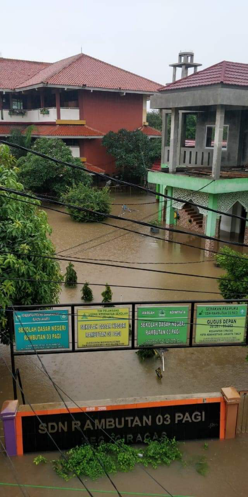 Polisi, BPBD hingga Banser Jateng Kirim Bantuan untuk Banjir Jabodetabek