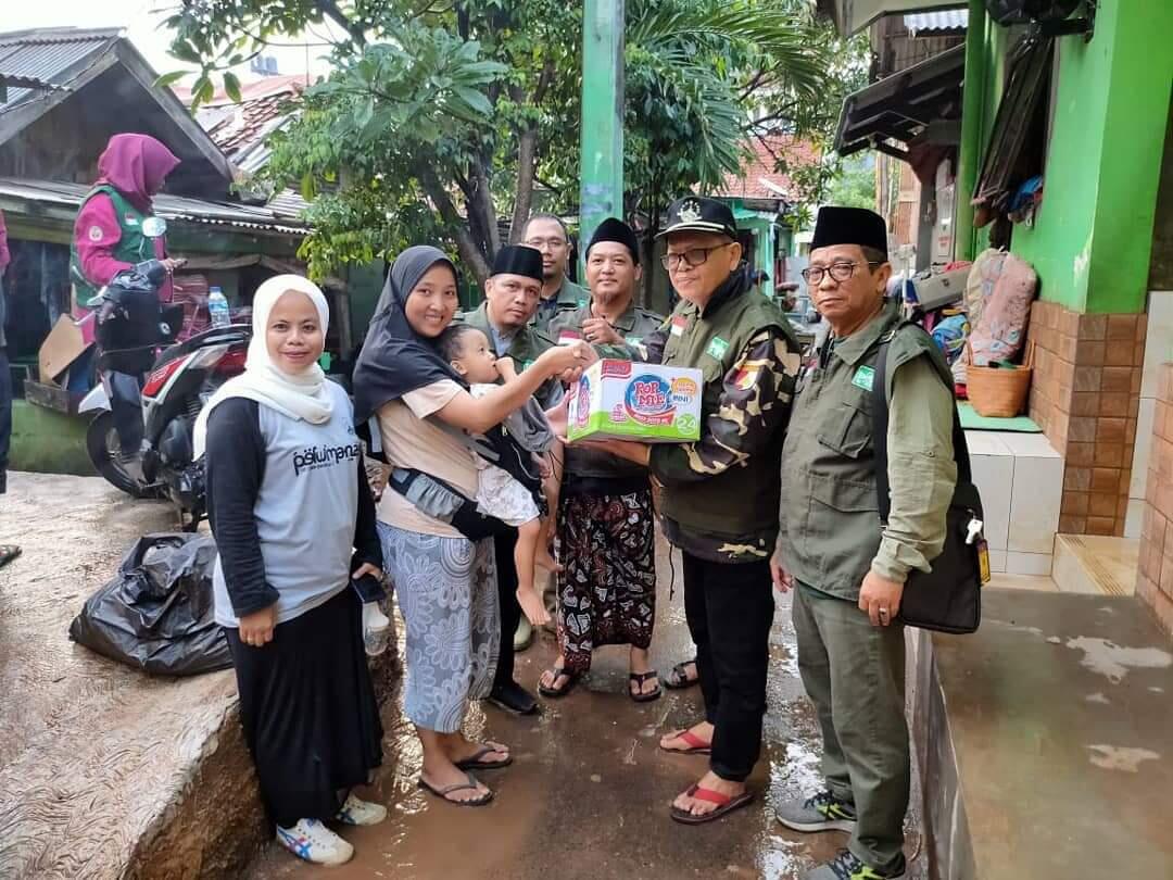 Polisi, BPBD hingga Banser Jateng Kirim Bantuan untuk Banjir Jabodetabek