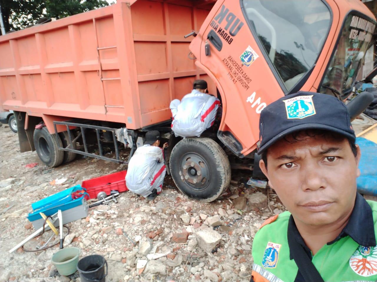 Sampah Jakarta Setelah Pasca Banjir, Adakah Solusinya?