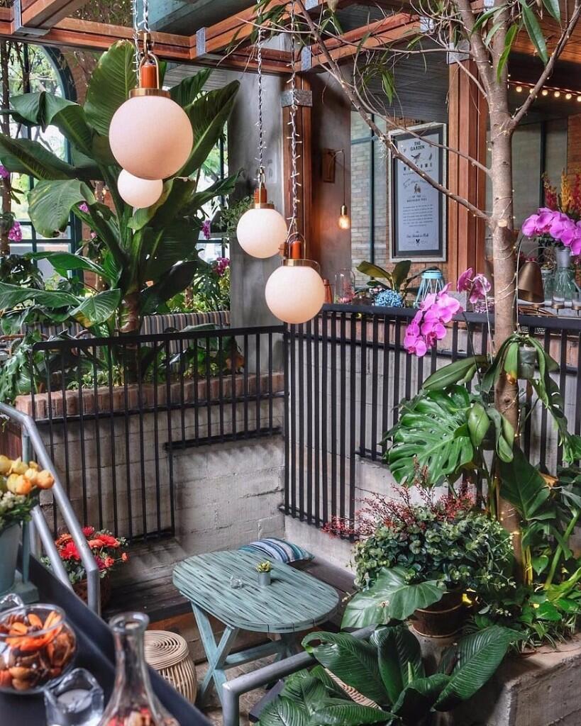 Kuy Cobain! 5 Kafe Ini Punya Konsep Unik dan Instagramable