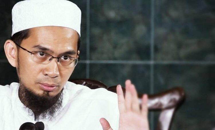 Setelah UAS Cerai, Kini UAH yang Bikin Kaget Soal Dirinya dan Istri