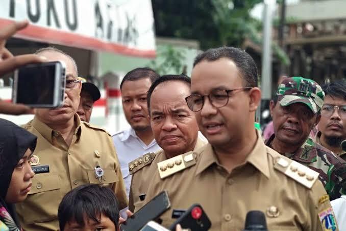 Anis Baswedan Dihujat, Ah Biasa Aja Emang Dia Siapa?