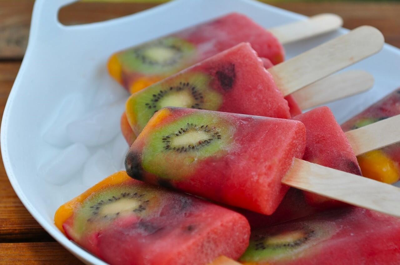 Bikin Puding Stick Buah Sendiri, Yuk di Rumah