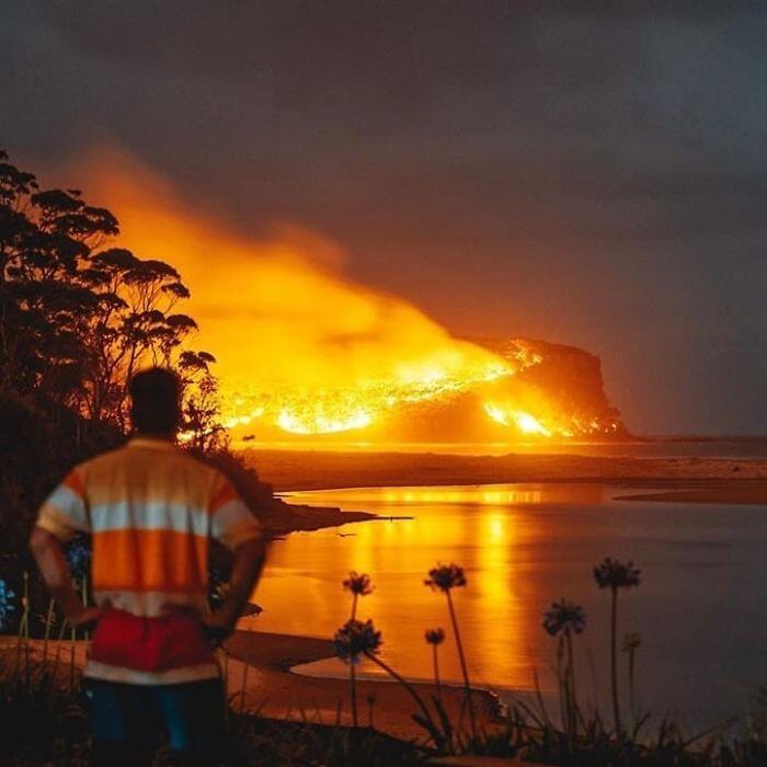 Kumpulan Foto Ini Menunjukan Betapa Mengerikannya Kebakaran Hutan Di Australia