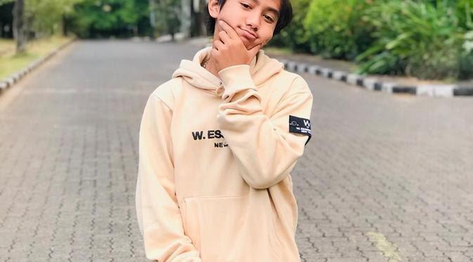 Masih Ingat Bowo Alpenliebe TikTok?Ini 6 Potret Terbarunya Yg Makin Kece