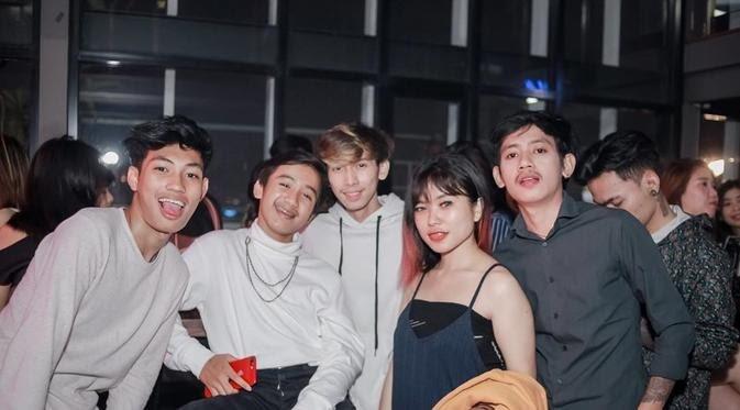 Masih Ingat Bowo Alpenliebe TikTok?Ini 6 Potret Terbarunya Yg Makin Kece