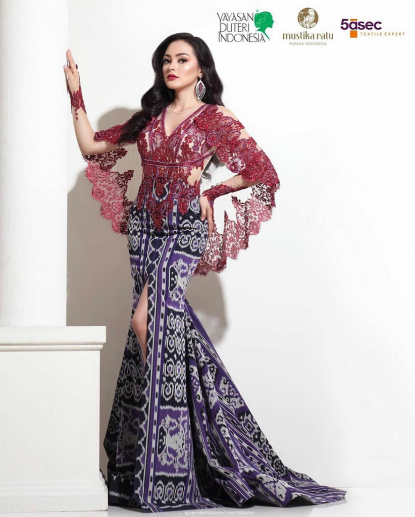 Tak Pernah Bisa Move On Dari Gown Anaz Untuk Jolene Marie, Ini Penampakannya!