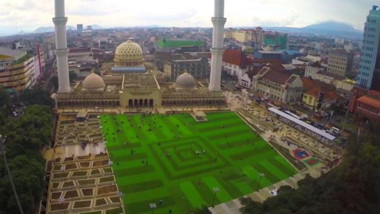 Ini 10 Destinasi Indonesia Teramai saat Momen Tahun Baru 2020