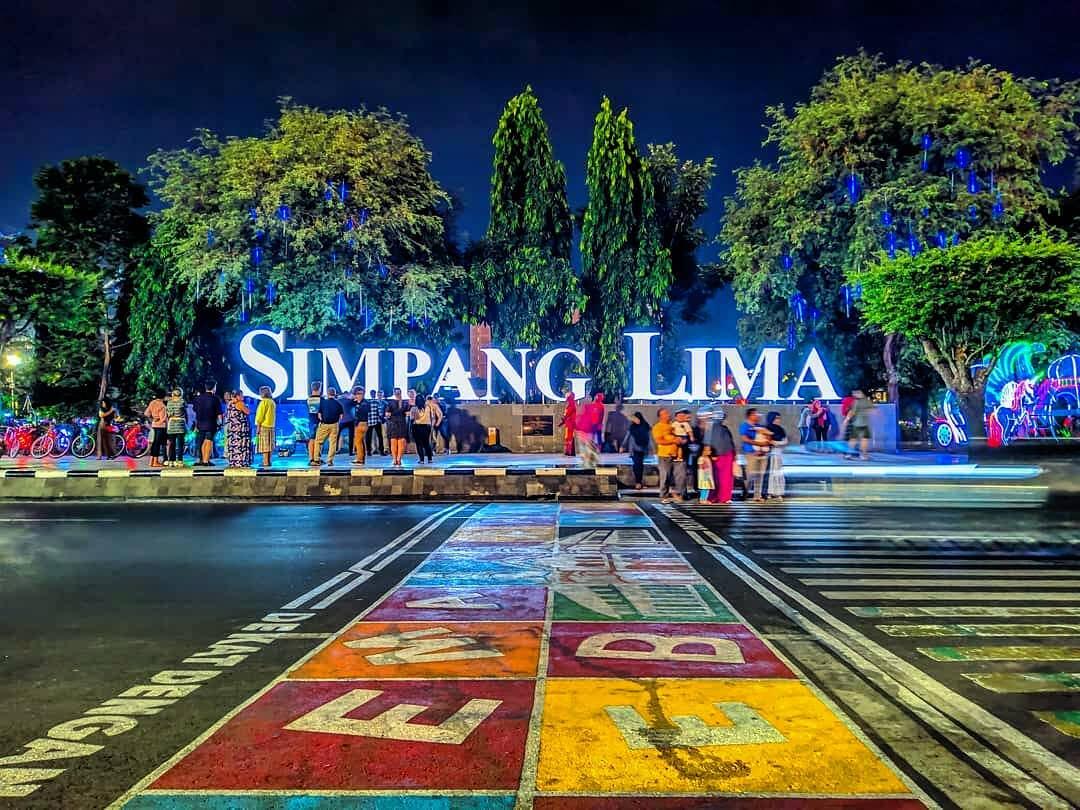 Ini 10 Destinasi Indonesia Teramai saat Momen Tahun Baru 2020