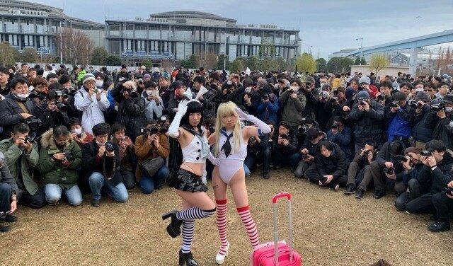 LAGI, Kelakuan para Fotografer Mesum, di acara Cosplay di Jepang. Fotografer SANGEAN