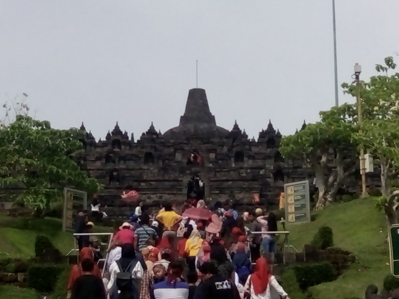 Sumpah Gak Ada Bosannya, Yogyakarta dan Sekitarnya. 