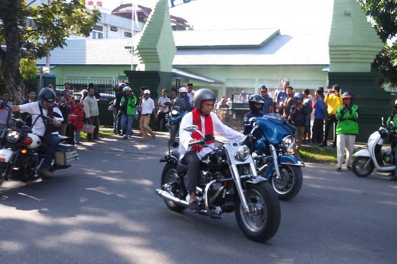 Terinspirasi Dari Ustad Abdul Somad Kota Padang Akan Bentuk Satpol PP Syariah