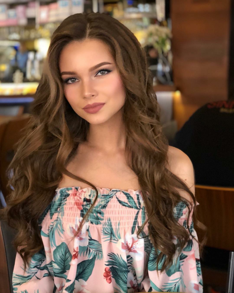 Ada Barbie Hidup Di Russia? Benarkah? Ini Kenyataannya! 