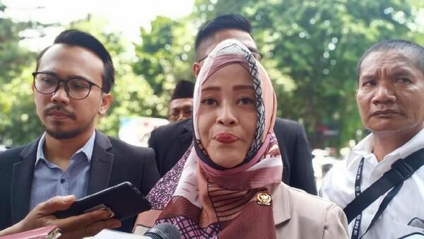 Dewi Tanjung Cs Demo Besok, Fahira Idris Siapkan Aksi Kawal Anies