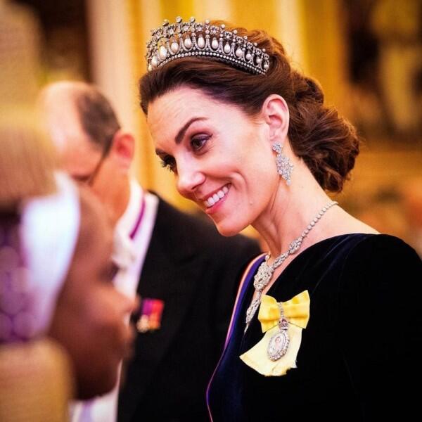 Ultah ke-38, 10 Pesona Kate Middleton dengan Senyum Merekah Awet Muda