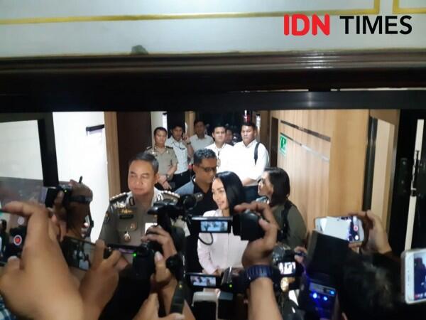 Kasus Investasi Bodong MeMiles, Penyanyi Ello Diperiksa Polda Jatim