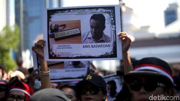Demo di Balai Kota Jakarta: Tarung Wacana, 'Kompak' Salah Eja Nama
