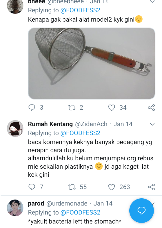 Heboh di Twitter Penjual Bakso Merebus Mie Instan Beserta Plastiknya, Ini Berbahaya! 